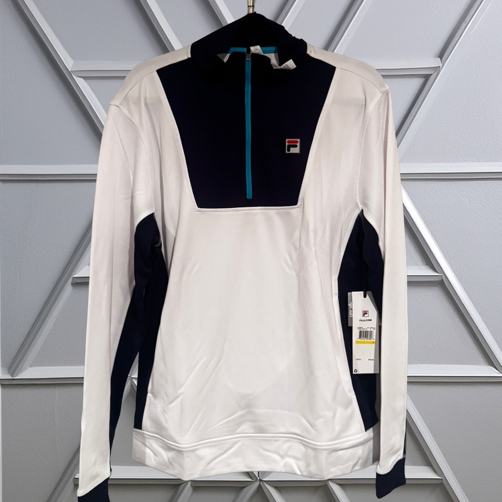 FILA Groundbreaker Long Sleeve 1/4 Zip Top/Jacket
Men’s Size M – New With Tags